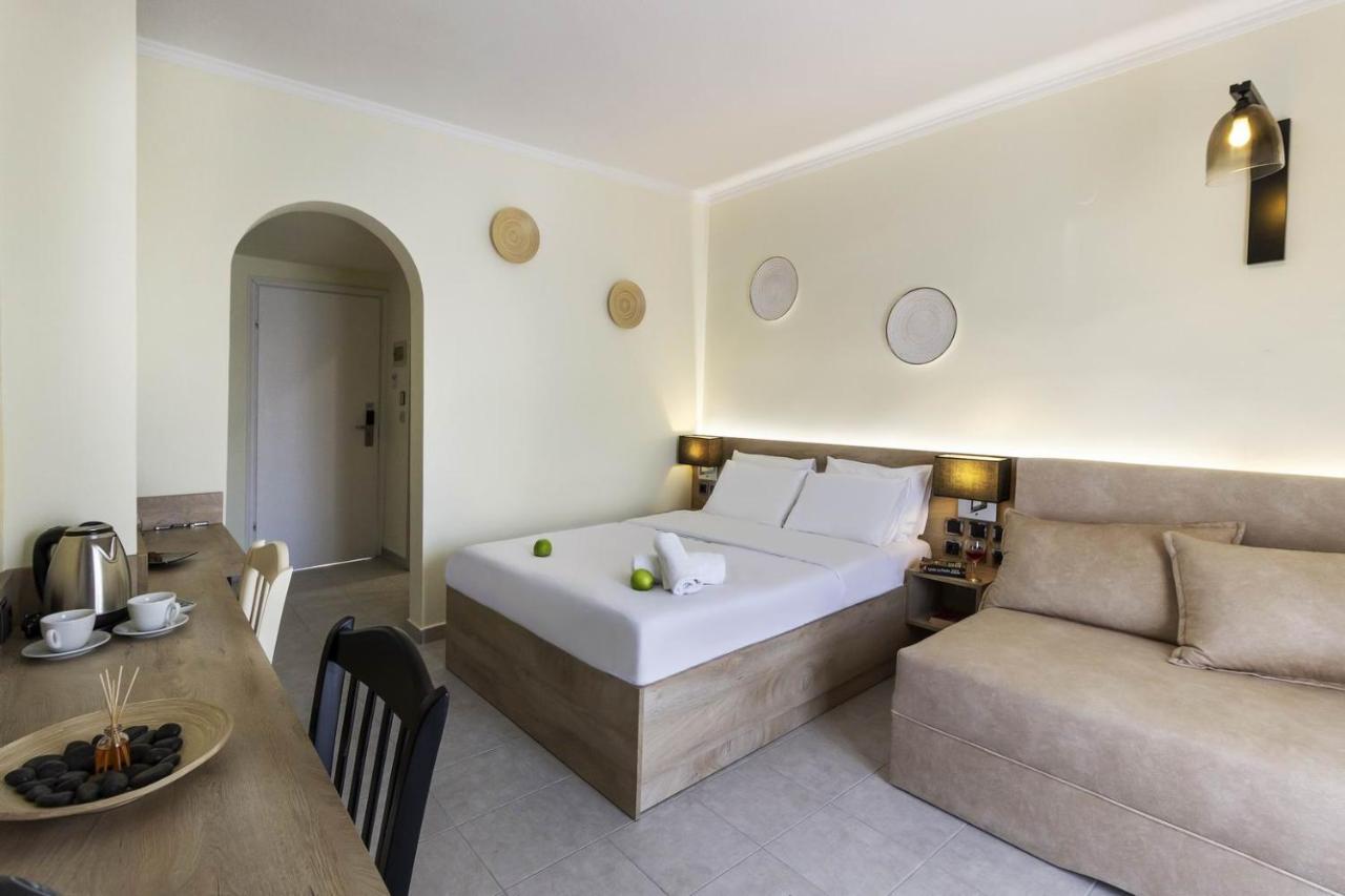 Odysseas Hotel Polychrono